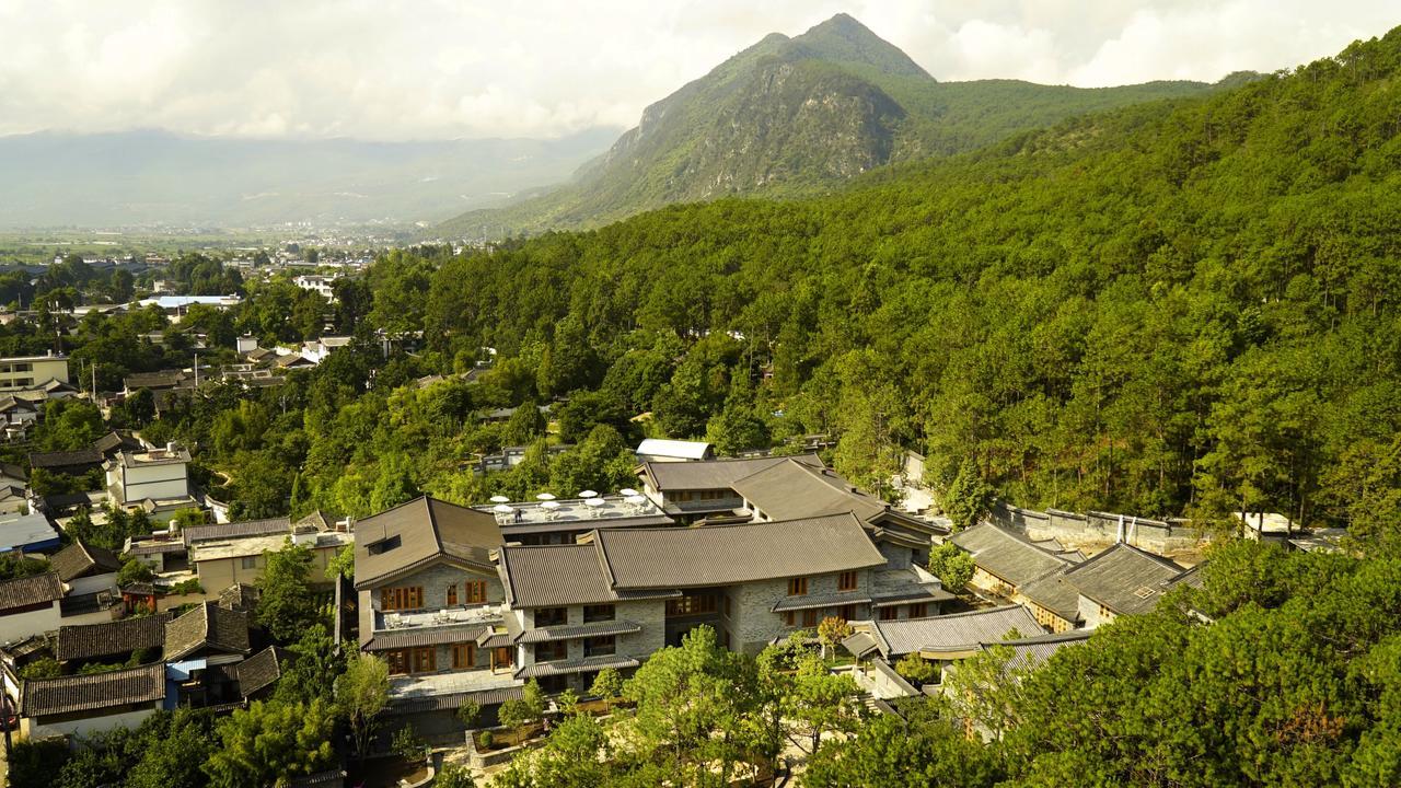 ホテル Songtsam Linka Lijiang 麗江市 エクステリア 写真